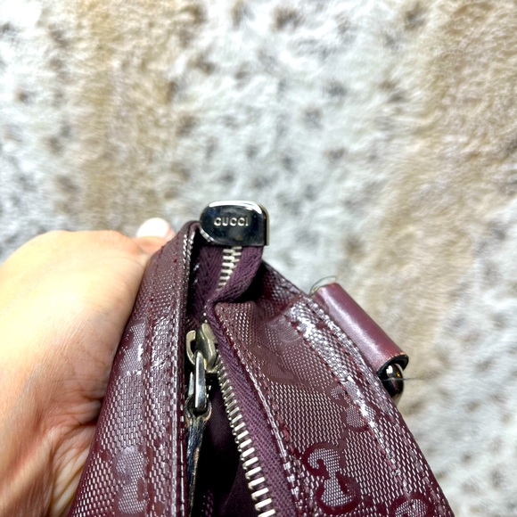 Gucci Coated GG canvas Burgundy Messenger Bag - Picture 8 of 15